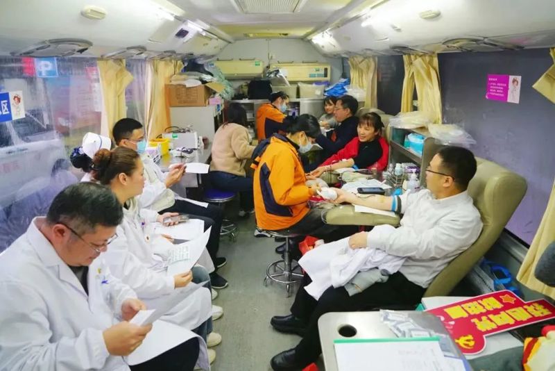 热血中医,为生命接力!桂林市中医医院108人献血达35300毫升!