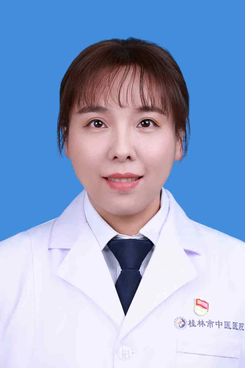 罗春蕾