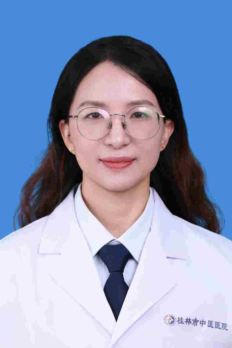 李小方 