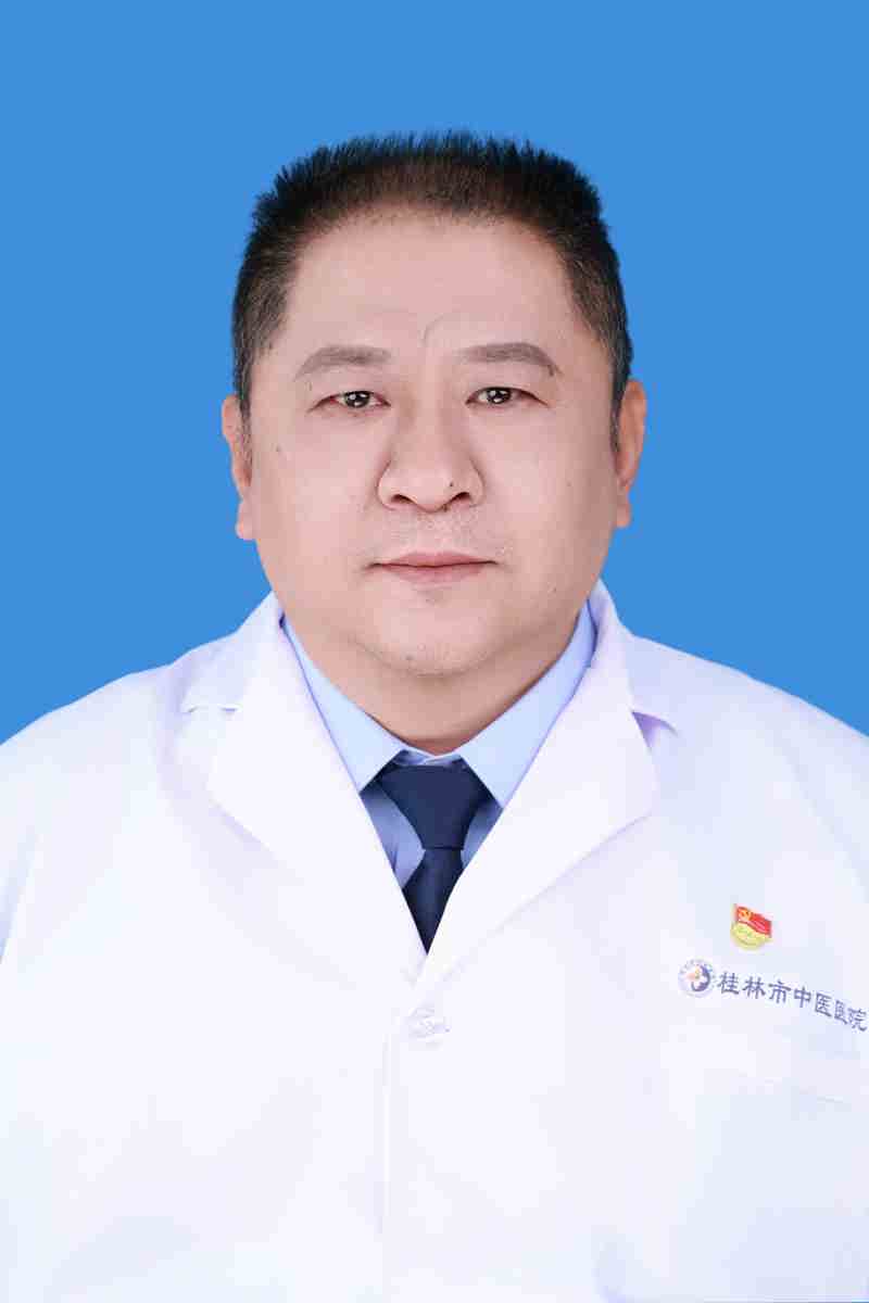 丁祥飞