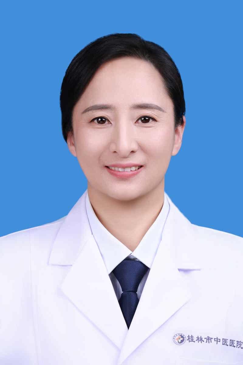 邓晓蔚 